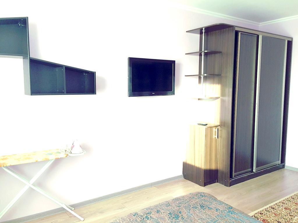 Sky Infinity Apartment アスターナ エクステリア 写真