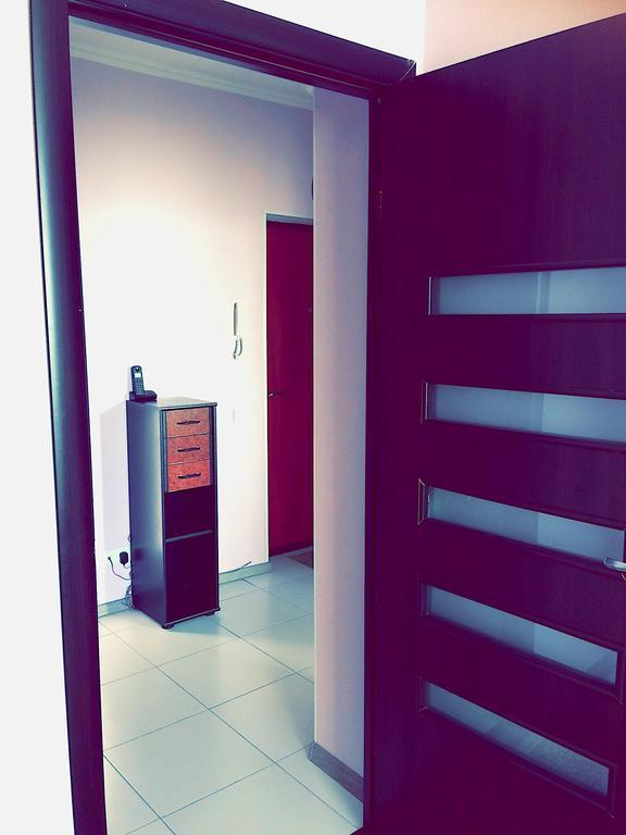 Sky Infinity Apartment アスターナ エクステリア 写真